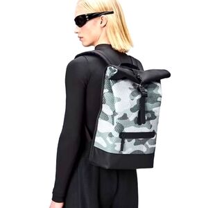 NWT RAINS ROLLTOP RUCKSACK BACKPACK WATERPROOF CAMO MESH GRAY